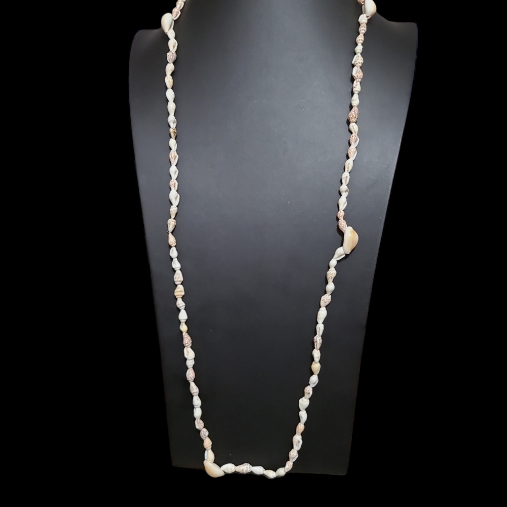 36" Fashion Shell Beaded Necklace Lot 8